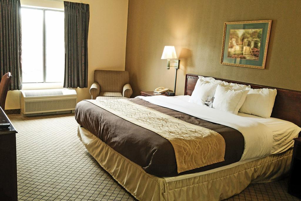 Comfort Inn & Suites Mishawaka-Σάουθ Μπεντ Εξωτερικό φωτογραφία