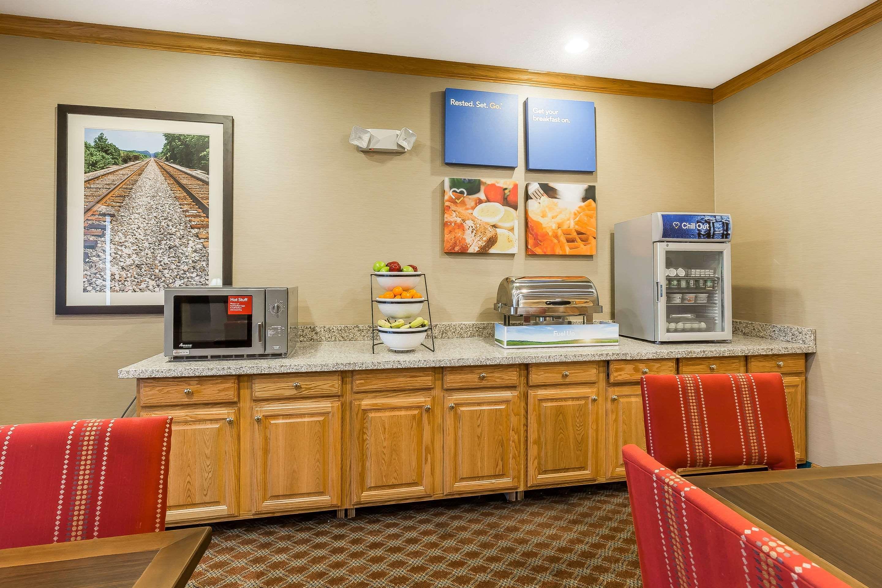 Comfort Inn & Suites Mishawaka-Σάουθ Μπεντ Εξωτερικό φωτογραφία