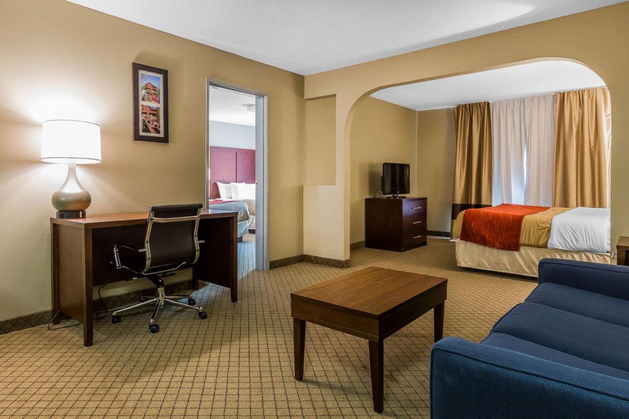 Comfort Inn & Suites Mishawaka-Σάουθ Μπεντ Εξωτερικό φωτογραφία